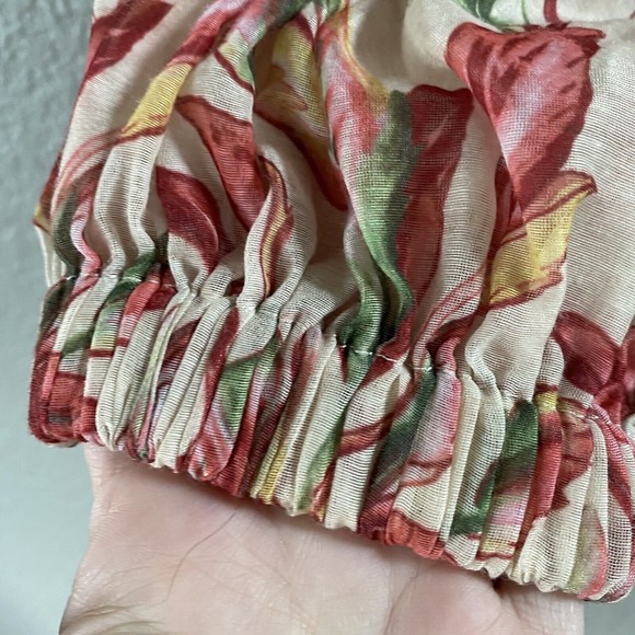 Lovers + Friends Bosworth Romper Floral Off Shoulder Long Sleeve beige Emory - Picture 6 of 16